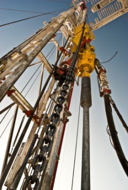 Oil Rigs Need Hydraulic Tongs